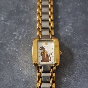 Vintage Hasbro Armitron Scooby Doo 2 Tone Womens Dress Watch